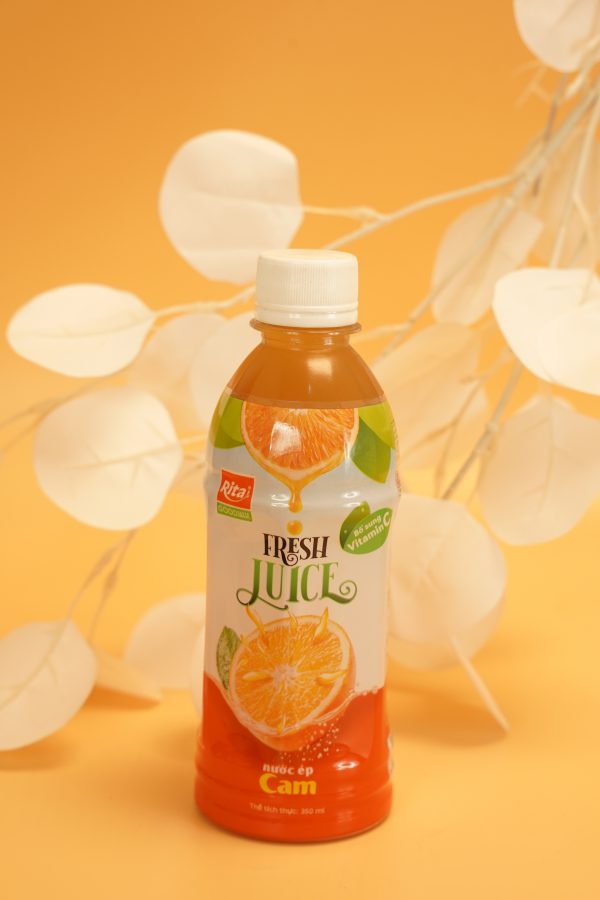 Nước cam ép đóng chai 350ml ( Nước giải khát RITA) Nước cam ép đóng chai 350ml ( Nước giải khát RITA). Tìm nhà phân phối, đại lý nước giải khát trên toàn quốc.Nước giải khát giá nhà máy, chiết khấu caoNhận gia công các loại nước ép trái cây, nước dừa, nha đam, nước yến sào, nước tăng lực....