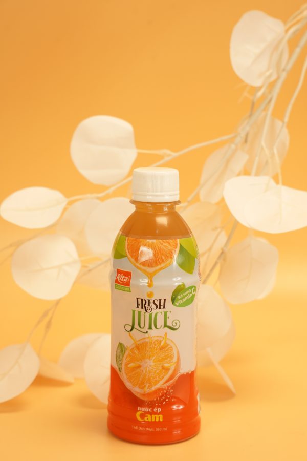 Nước cam ép đóng chai 350ml ( Nước giải khát RITA) Nước cam ép đóng chai 350ml ( Nước giải khát RITA). Tìm nhà phân phối, đại lý nước giải khát trên toàn quốc.Nước giải khát giá nhà máy, chiết khấu caoNhận gia công các loại nước ép trái cây, nước dừa, nha đam, nước yến sào, nước tăng lực....