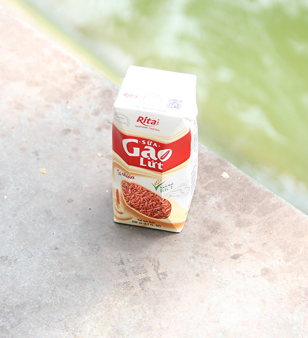 sữa gạo lức 100% tự nhiên đóng hộp 200ml ( Nước giải khát RITA) sữa gạo lức 100% tự nhiên đóng hộp 200ml ( Nước giải khát RITA)